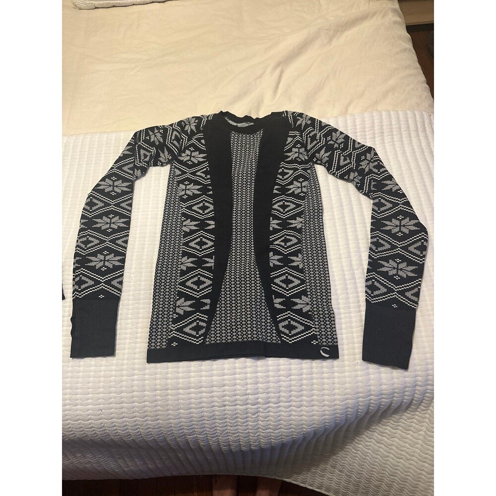 Clima Wear Long Sleeve Top. Ski/snowboard layer